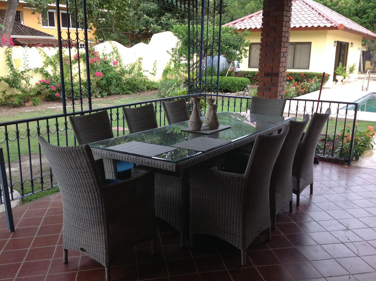 Casa De Los Suenos B&B Coronado Panama Playa Coronado Esterno foto